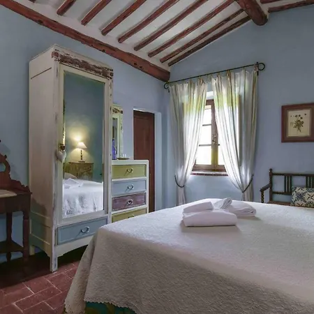 Agriturismo La Gavina בית חווה *